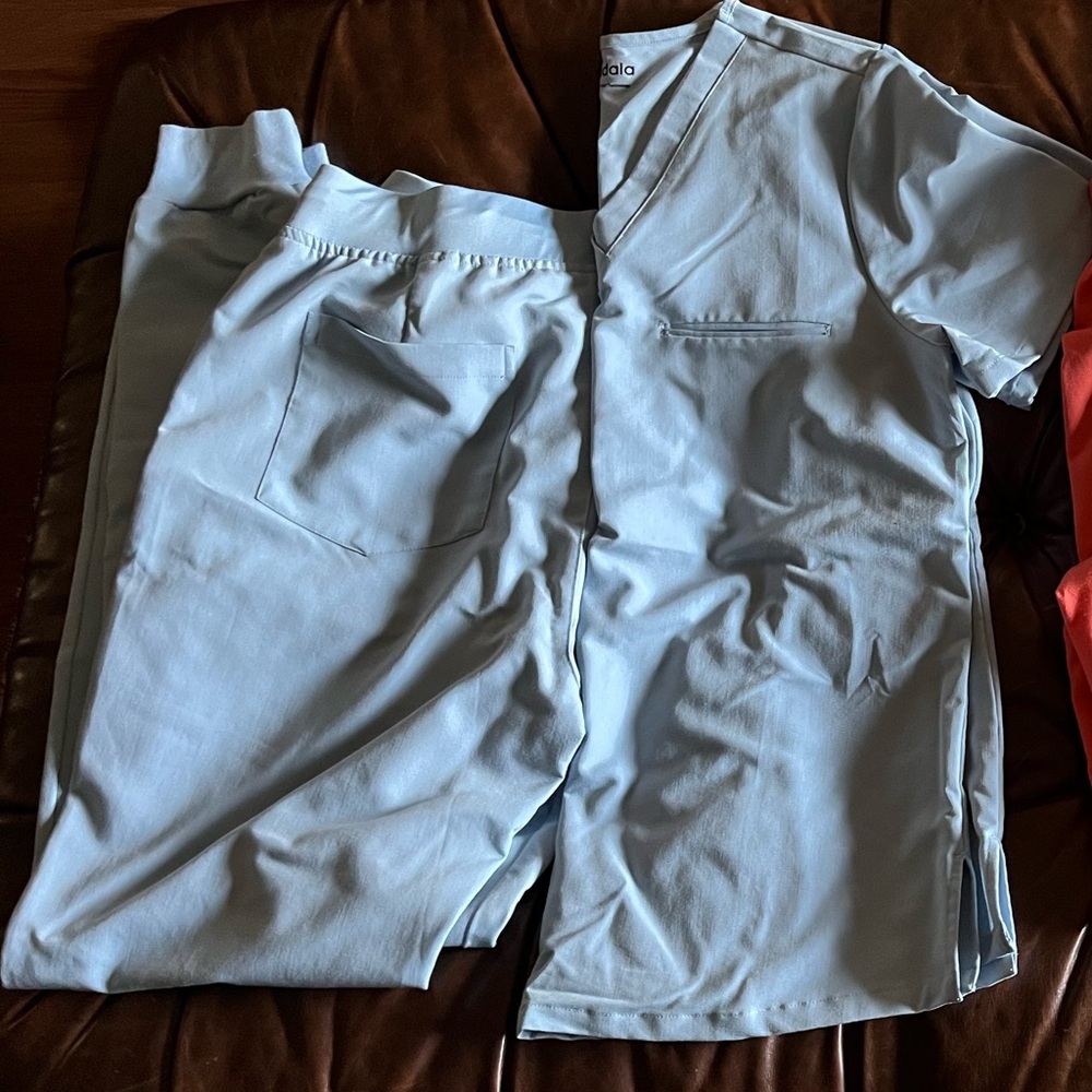 Light Blue Mandala Scrub Set